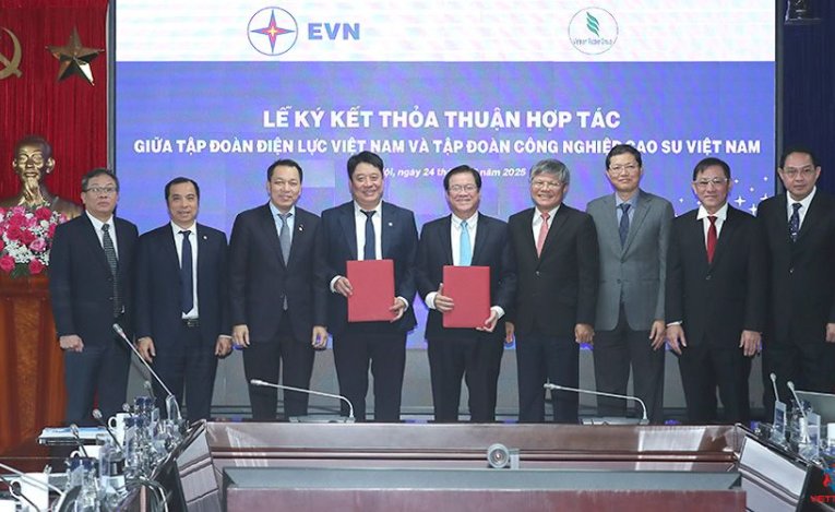 Tập đoàn Điện lực Việt Nam và Tập đoàn Công nghiệp Cao su Việt Nam ký kết thỏa thuận hợp tác